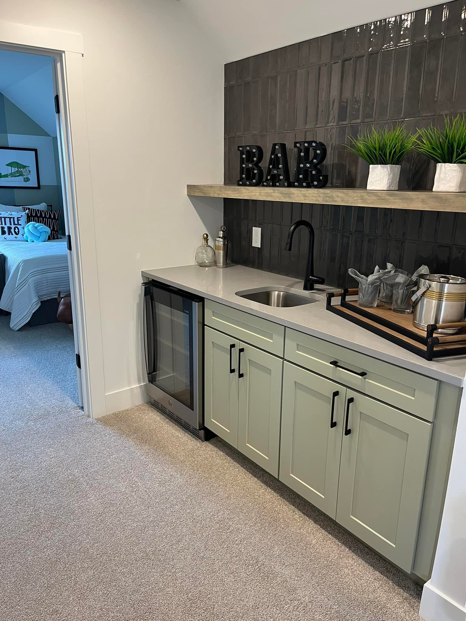 Bar Area · Premium Clean